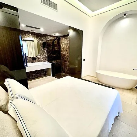 住宿加早餐酒店 Al & Private Pool 4*