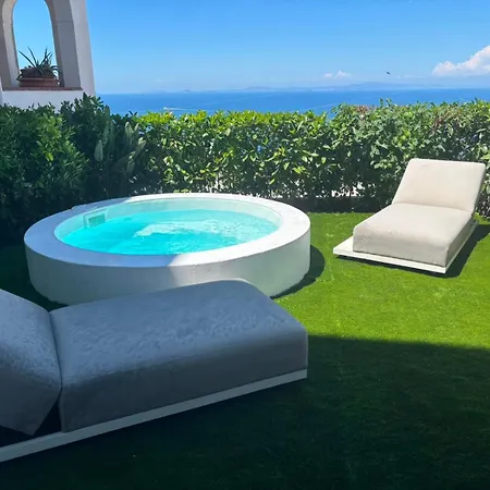B&B Al & Private Pool 4*