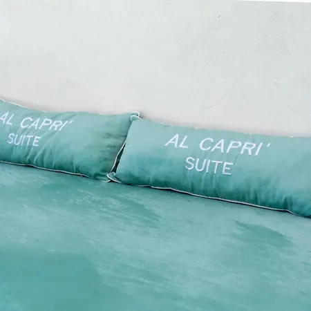 Al & Private Pool Capri